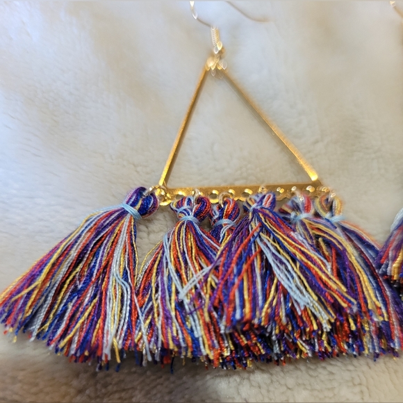 NWOT Tassle Dangle Rainbow Earrings - Picture 3 of 5